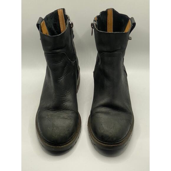 COACH Women's Black Leather Georgetta Round-Toe Lug Sole Boots SZ 8 - Picture 1 of 9
